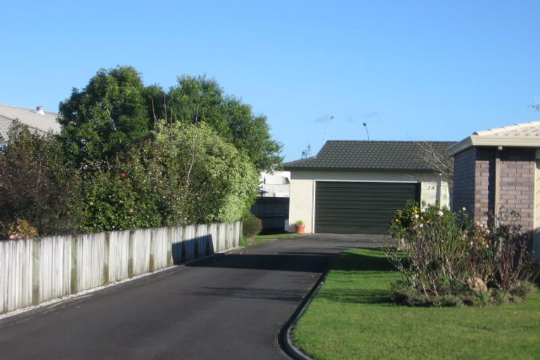 Photo of property in 28 Halcione Close, Flagstaff, Hamilton, 3210