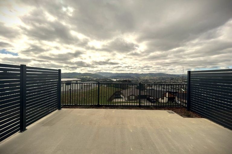 Photo of property in 5/30 Adventure Drive, Whitby, Porirua, 5024