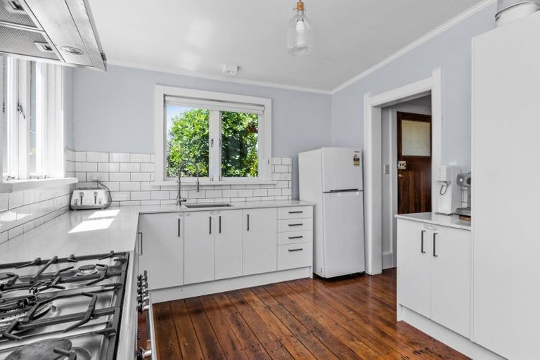 Photo of property in 23 Carnell Street, Napier South, Napier, 4110