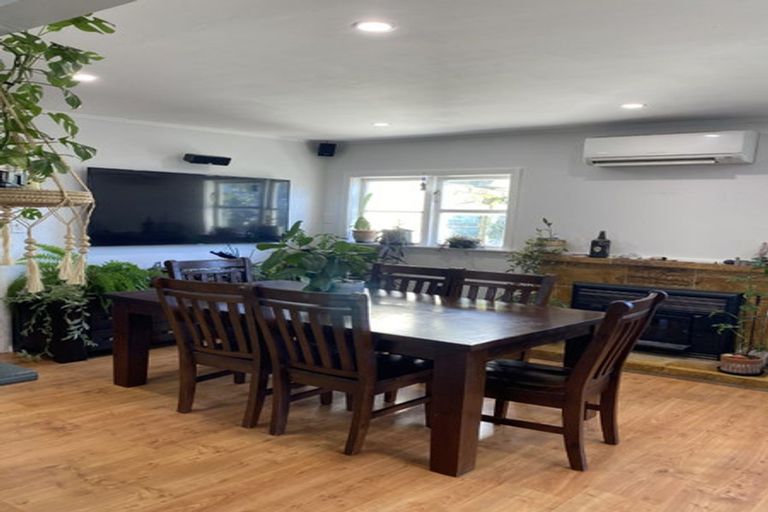 Photo of property in 21b Ward Street, Trentham, Upper Hutt, 5018