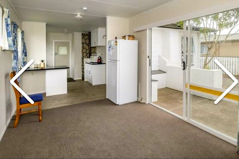 Photo of property in 19 Stirling Street, Levin, 5510