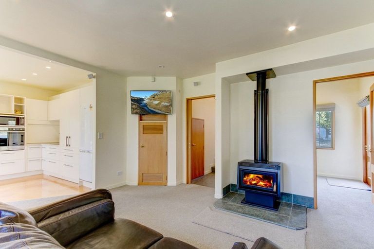 Photo of property in 22 Tenby Street, Wanaka, 9305