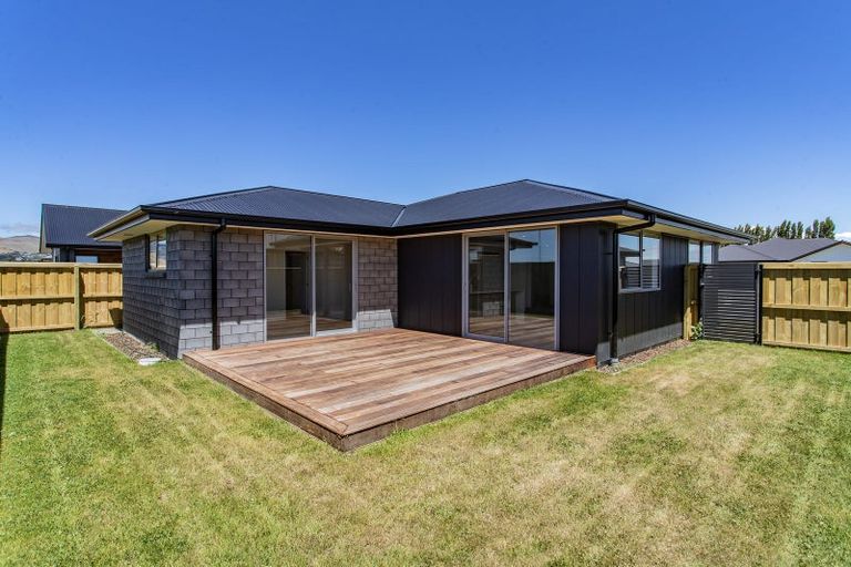 Photo of property in 3 Fauna Street, Halswell, Christchurch, 8025
