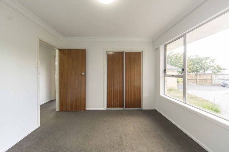 Photo of property in 142 Clarkin Road, Fairfield, Hamilton, 3214