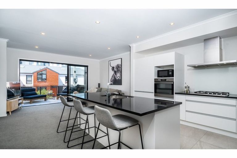 Photo of property in 5 Eyton Kay Road, Hobsonville, Auckland, 0616