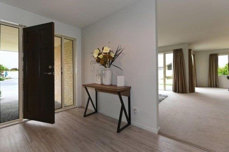 Photo of property in 12a Emerson Lane, Rolleston, 7614