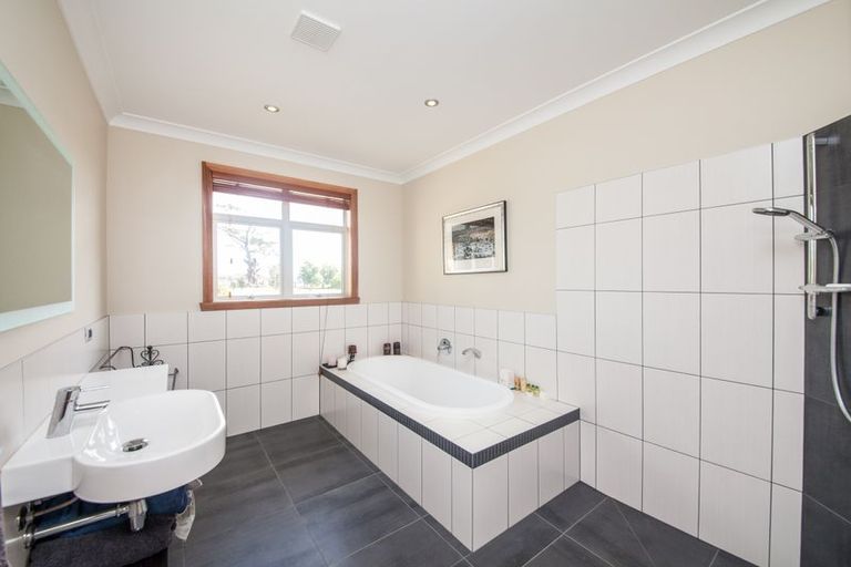 Photo of property in 86 Currins Road, Linton, Palmerston North, 4472