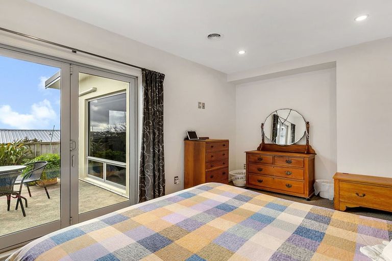 Photo of property in 2 Wangapeka Way, Aotea, Porirua, 5024