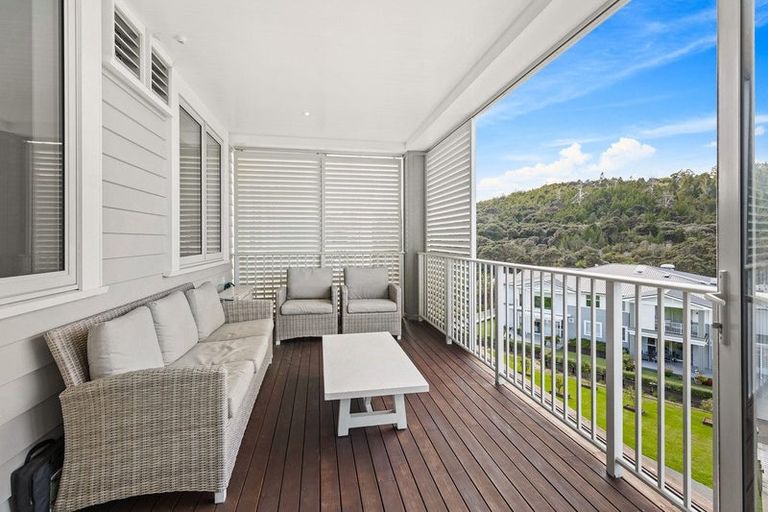 Photo of property in 170 Landmark Terrace, Orewa, 0931