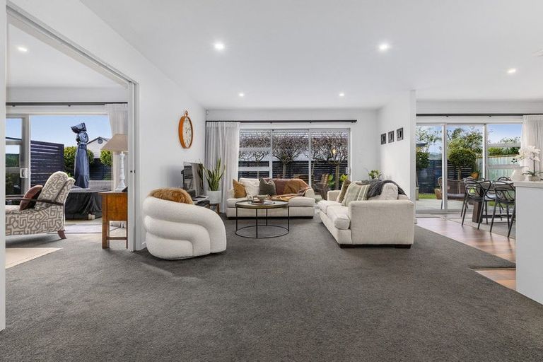 Photo of property in 29 Okarito Avenue, Levin, 5510
