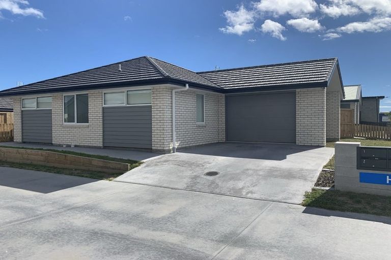 Photo of property in 2 Haka Way, Papamoa, 3118