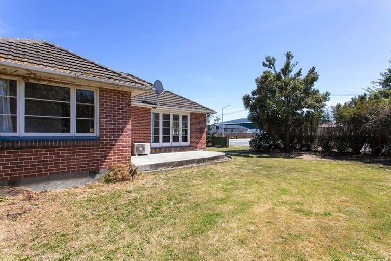 Photo of property in 122 Briggs Road, Shirley, Christchurch, 8052