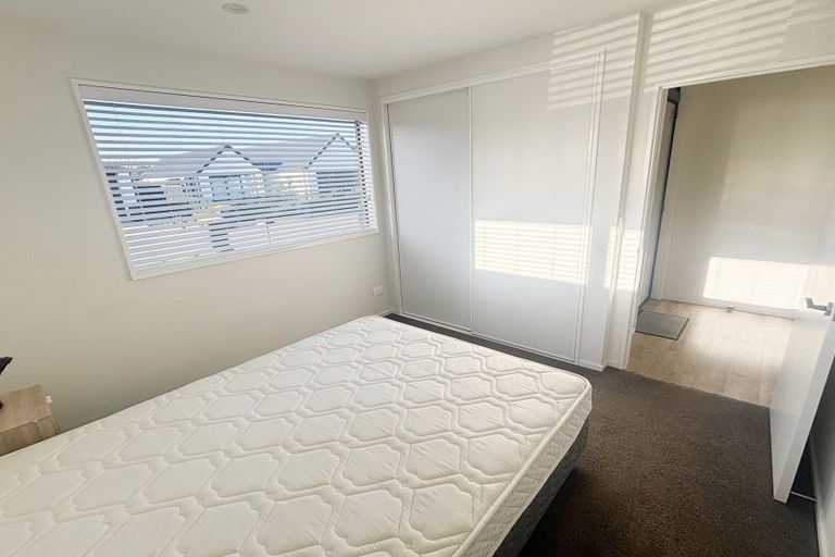 Photo of property in 10 Enforce Lane, Halswell, Christchurch, 8025