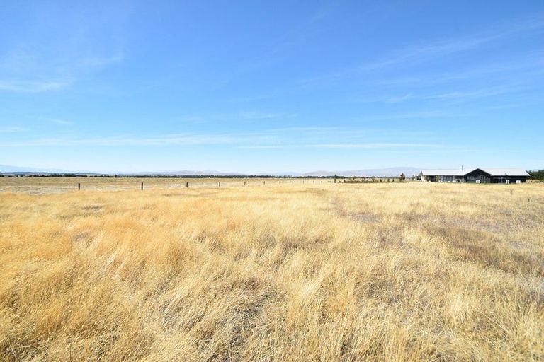 Photo of property in 122 The Drive, Twizel, 7999