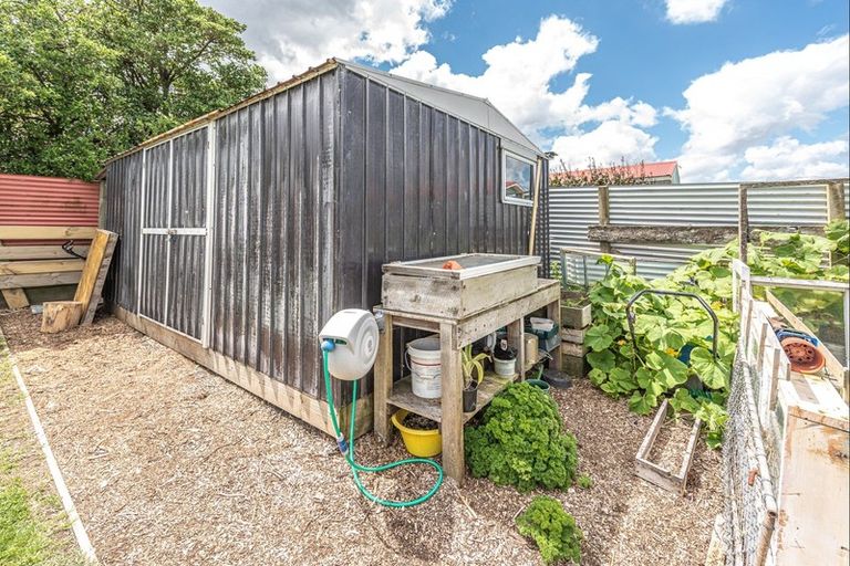 Photo of property in 12 Norfolk Street, Patea, 4520