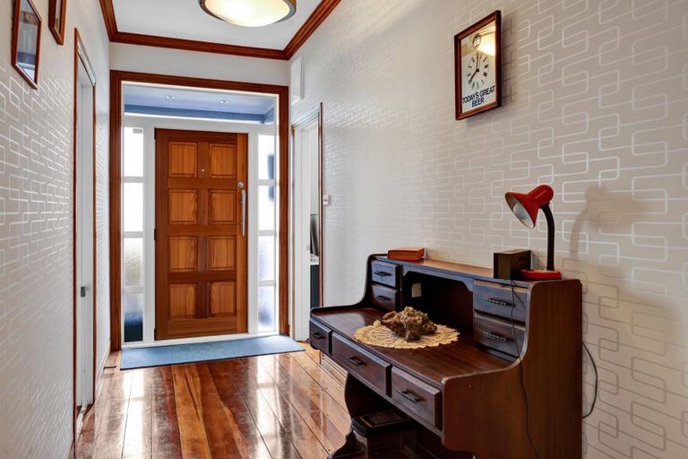 Photo of property in 39 Brookes Street, Inglewood, 4330