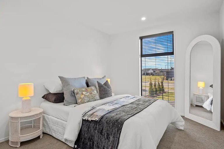 Photo of property in 4 Eyles Street, Marshland, Christchurch, 8083