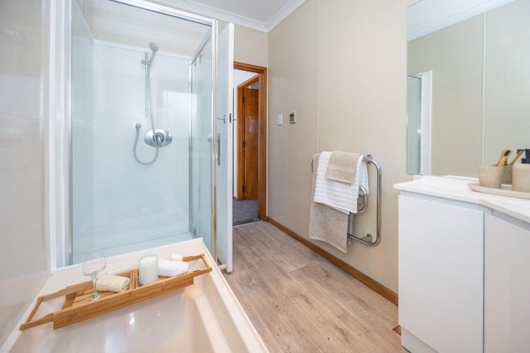 Photo of property in 174 Fox Street, Hamilton East, Hamilton, 3216