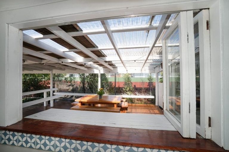 Photo of property in 45 Miro Street, Takaro, Palmerston North, 4410