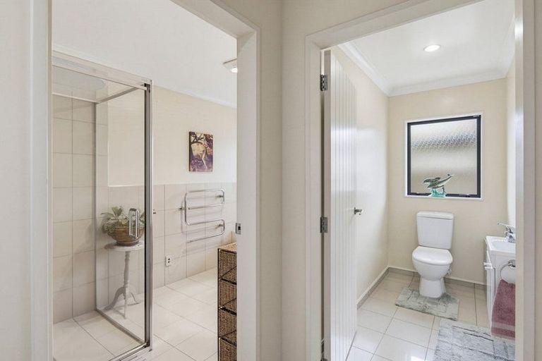 Photo of property in 143 Milne Drive, Paraparaumu, 5032