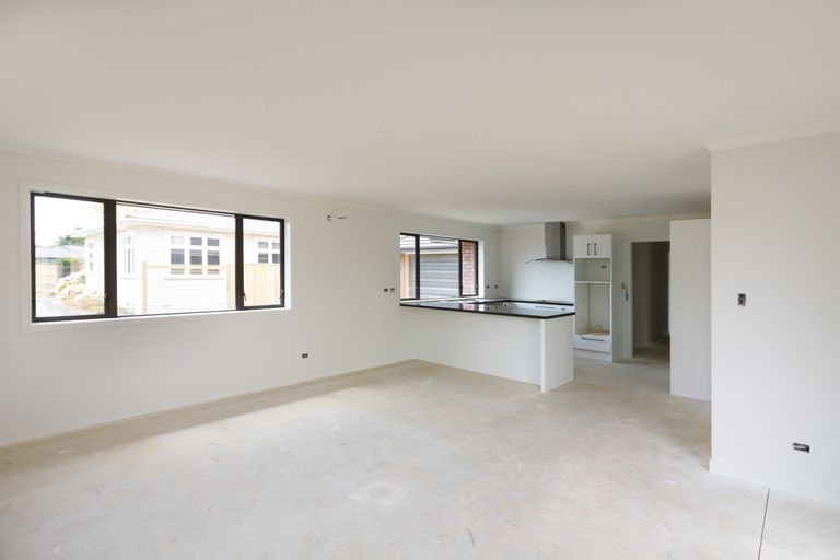 Photo of property in 37 Karina Terrace, Roslyn, Palmerston North, 4414