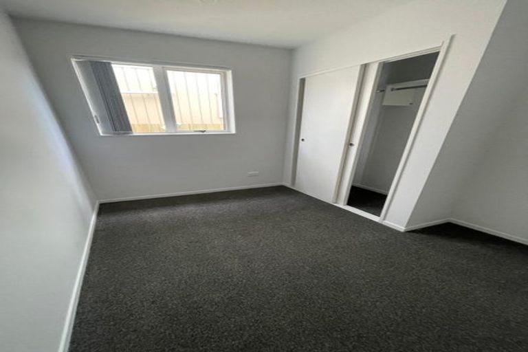 Photo of property in 305f Porchester Road, Takanini, 2112