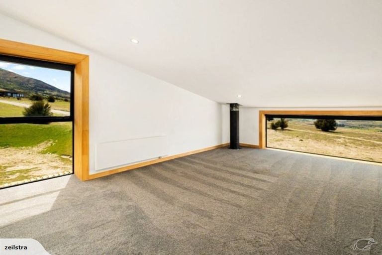 Photo of property in 16c Estrella Heights Lane, Queensberry, Cromwell, 9383