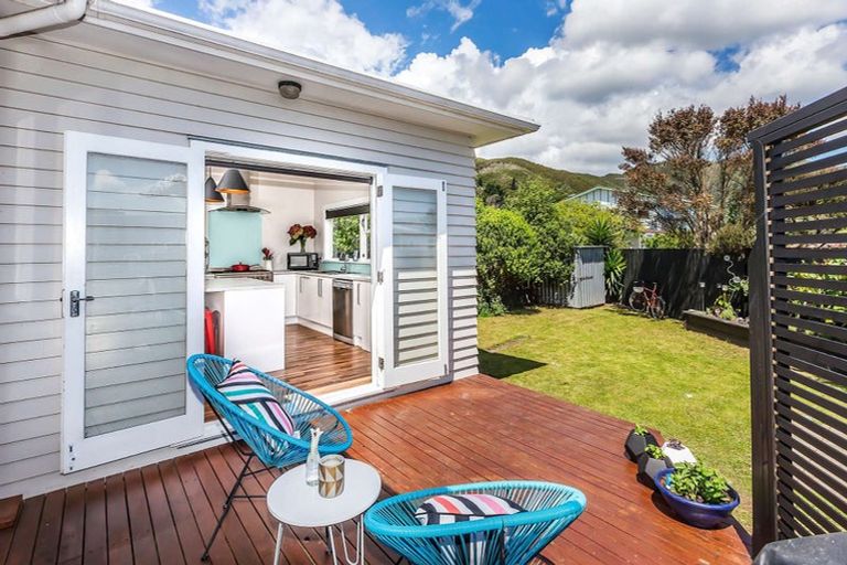 Photo of property in 2 Norton Park Avenue, Fairfield, Lower Hutt, 5011