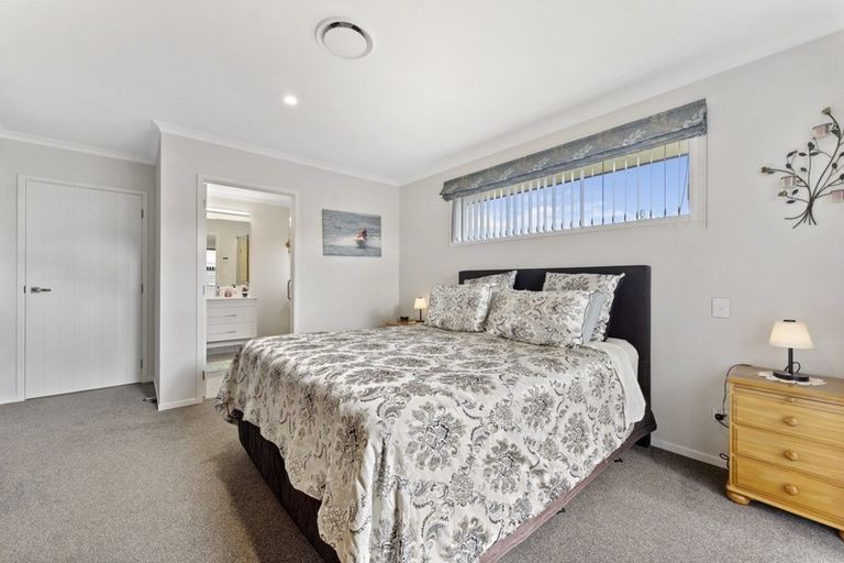 Photo of property in 9 Lakewood Grove, Levin, 5510