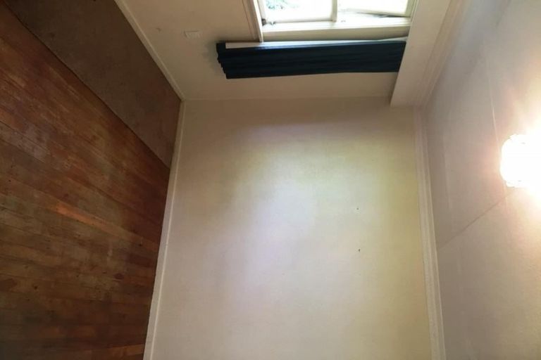 Photo of property in 130 Gladstone Road, Dalmore, Dunedin, 9010