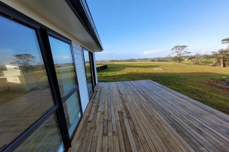 Photo of property in 14 Livery Lane, Taupaki, Henderson, 0782