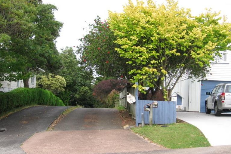 Photo of property in 1/42 Glamorgan Drive, Torbay, Auckland, 0630