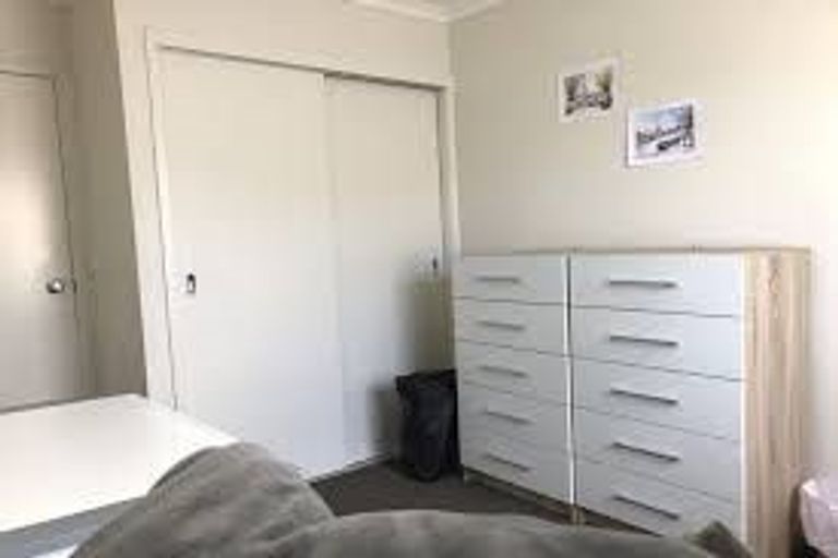 Photo of property in 10 Hill Road, Papatoetoe, Auckland, 2025