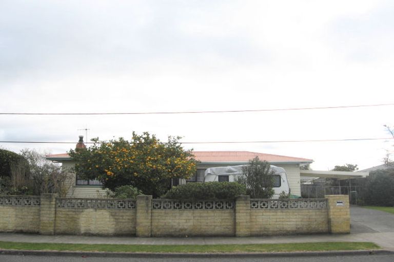 Photo of property in 8 Richmond Street, Maraenui, Napier, 4110