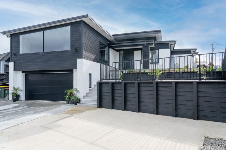 Photo of property in 7 Kapua Crescent, Rototuna North, Hamilton, 3210