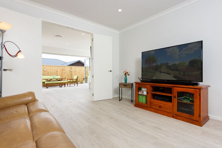 Photo of property in 4 Omapere Lane, Pyes Pa, Tauranga, 3112