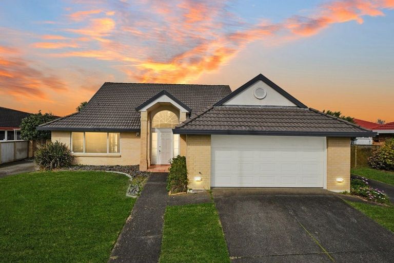 Photo of property in 1/132 Millhouse Drive, Northpark, Auckland, 2013