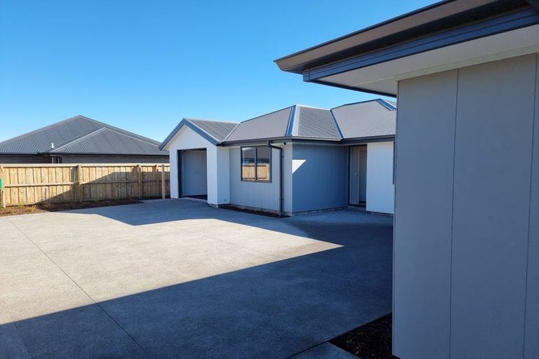 Photo of property in 14 Radar Drive, Rolleston, 7615