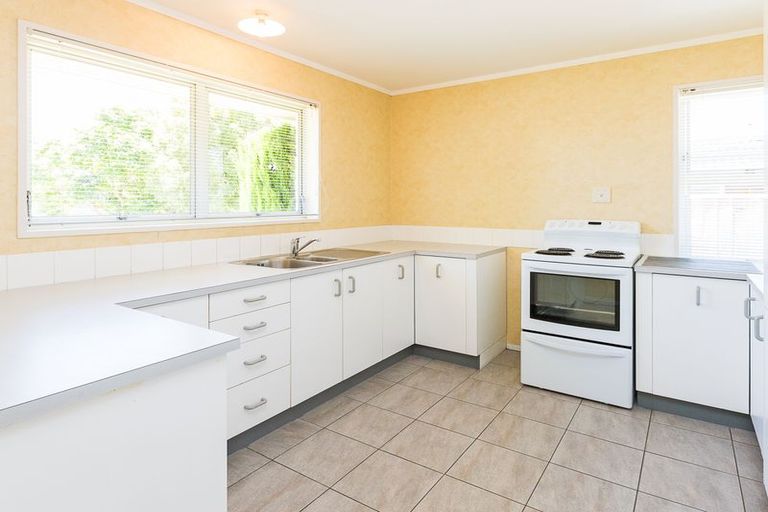Photo of property in 34 Lockhart Avenue, Milson, Palmerston North, 4414