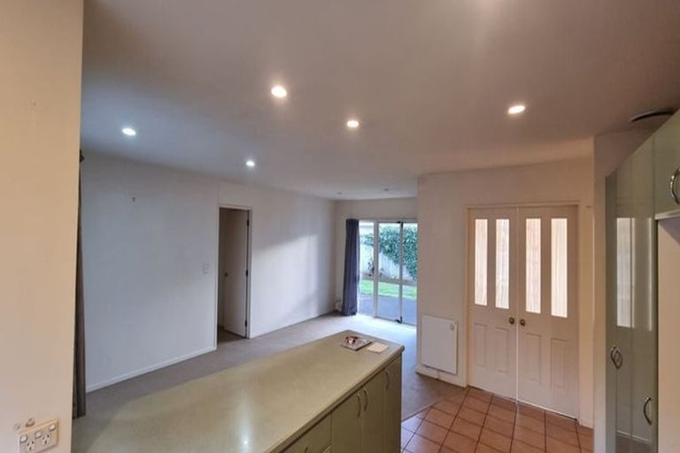 Photo of property in 118 Meadowland Drive, Somerville, Auckland, 2014