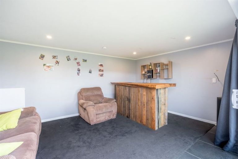 Photo of property in 19 Milton Street, Gore, 9710