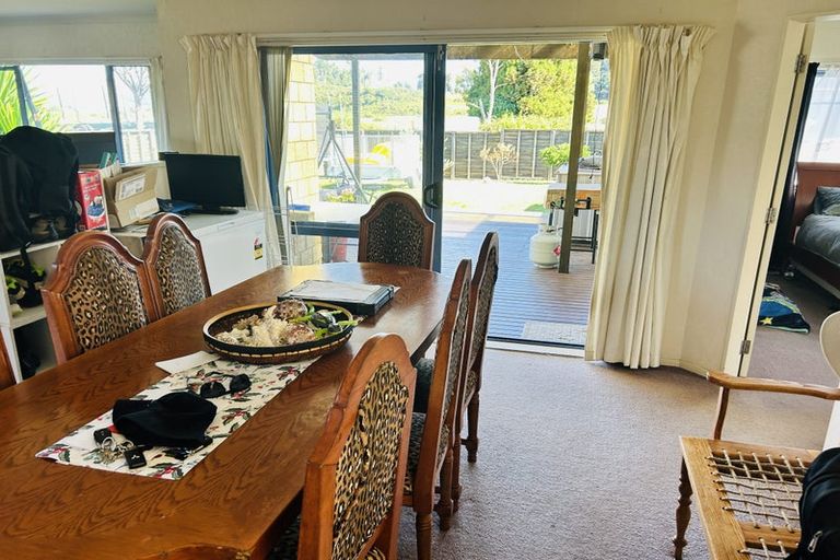 Photo of property in 2 Courtenay Place, Owhata, Rotorua, 3010