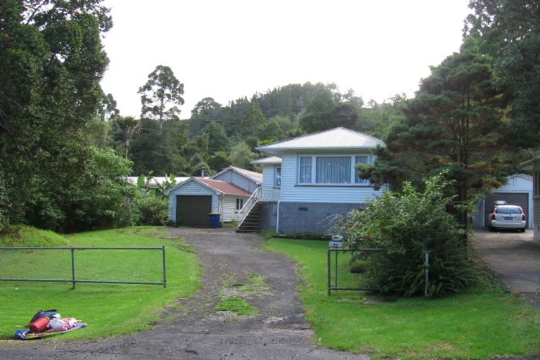 Photo of property in 64 Waima Crescent, Titirangi, Auckland, 0604