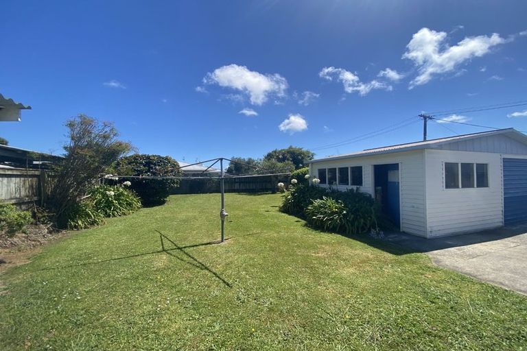 Photo of property in 13 Upjohn Street, Brooklands, New Plymouth, 4310