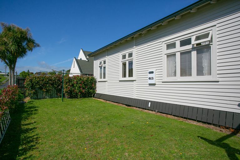 Photo of property in 2 Cook Street, Leamington, Cambridge, 3432