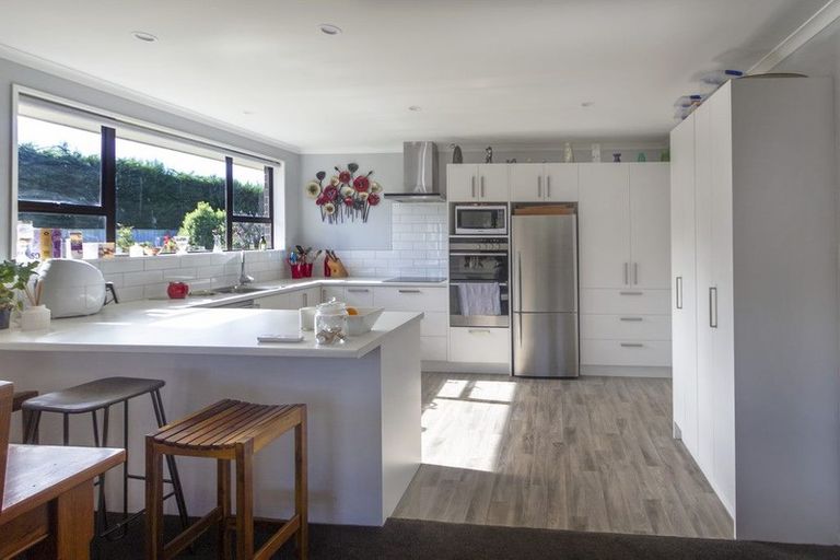 Photo of property in 74 Shortland Road, Oamaru North, Oamaru, 9494