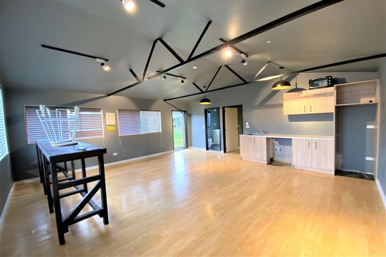 Photo of property in 37 Sparks Road, Hoon Hay, Christchurch, 8025