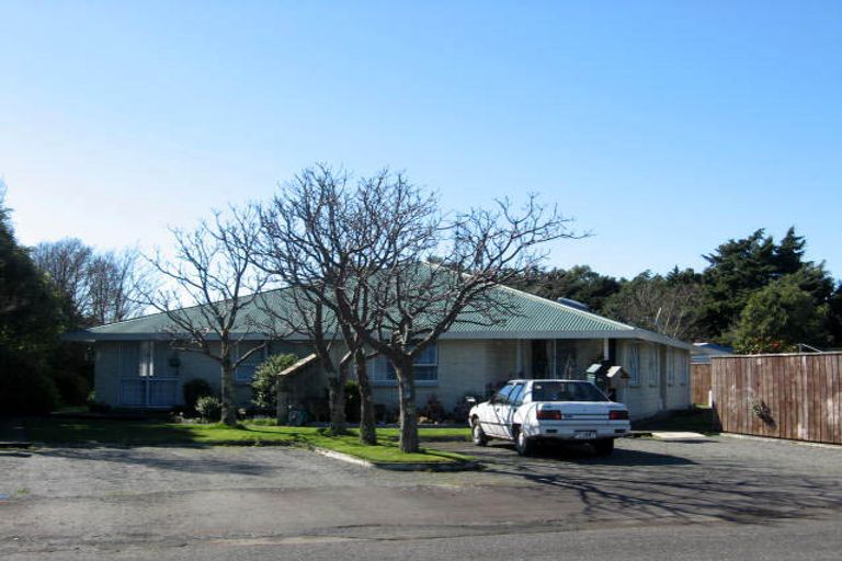 Photo of property in 33 Wakelin Street, Carterton, 5713