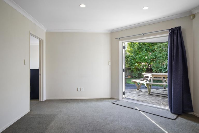 Photo of property in 42a Kitchener Road, Waiuku, 2123