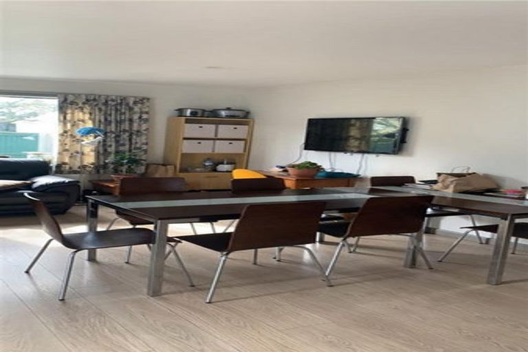 Photo of property in 45 Brockworth Place, Riccarton, Christchurch, 8011